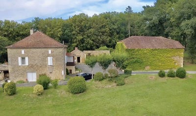 /international/fr/sauveterre-la-lemance-aquitaine-310107185535/