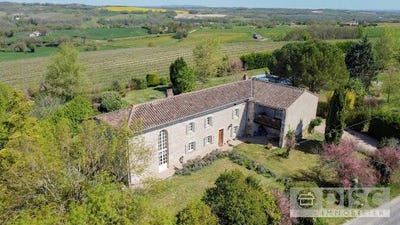 /international/fr/vieux-centre-val-de-loire-310107739277/
