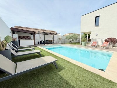/international/fr/clarensac-languedoc-roussillon-310107218411/