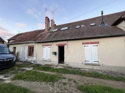 /international/fr/la-chatre-langlin-centre-val-de-loire-120088665609/?lang=en