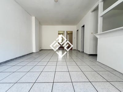 /international/fr/narbonne-languedoc-roussillon-310100015378/
