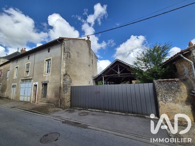/international/fr/thenezay-charente-310108924065/