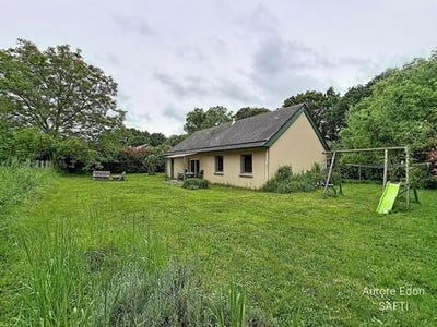 /international/fr/la-selle-craonnaise-pays-de-la-loire-310107814611/