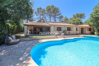 /international/fr/fayence-provence-alpes-cote-d-azur-310101533787/?lang=zh-tw