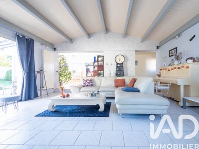 /international/fr/nieul-sur-mer-charente-310106570080/