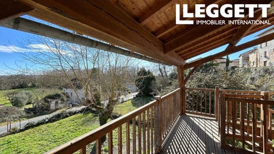 /international/fr/aubeterre-sur-dronne-charente-310105759894/