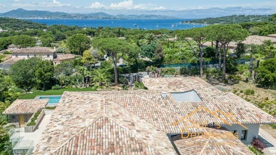 /international/fr/saint-tropez-provence-alpes-cote-d-azur-310100915265/?lang=en