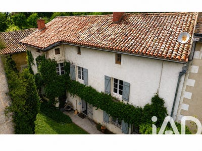 /international/fr/saint-romain-charente-310108003150/