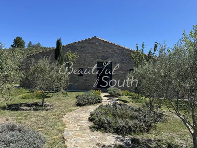 /international/fr/cascastel-des-corbieres-languedoc-roussillon-120093963373/?lang=zh-tw