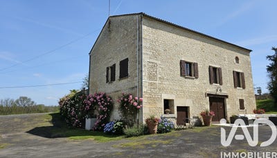 /international/fr/aunac-charente-310104593975/