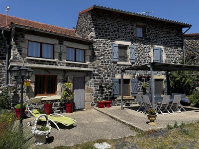 /international/fr/le-monastier-sur-gazeille-auvergne-310109206671/?lang=de