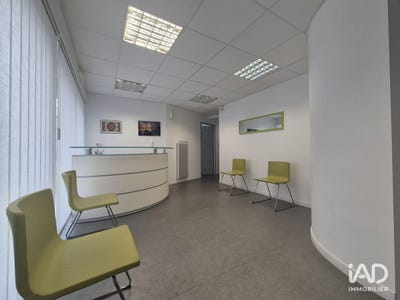 /international/fr/saint-nazaire-pays-de-la-loire-310103612170/