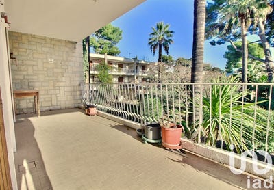 /international/fr/saint-cyr-sur-mer-provence-alpes-cote-d-azur-310096150520/