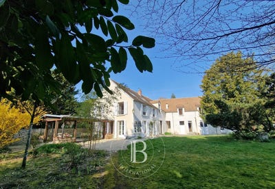 /international/fr/chevreuse-ile-de-france-310107302170/