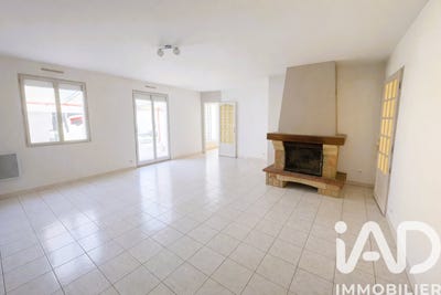 /international/fr/bouaye-pays-de-la-loire-310108418358/