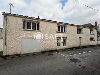 /international/fr/thouars-charente-310106520248/