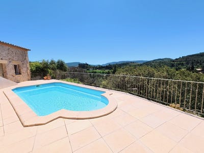 /international/fr/durban-corbieres-languedoc-roussillon-310108526450/