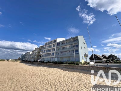 /international/fr/courseulles-sur-mer-upper-normandy-310107576979/