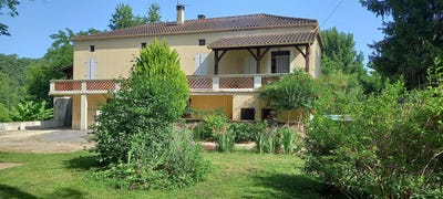 /international/fr/prayssac-midi-pyrenees-310101175998/?lang=id