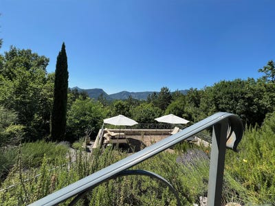 /international/fr/saillans-rhone-310101709267/