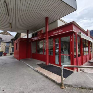 /international/fr/bagneres-de-luchon-midi-pyrenees-310100493391/