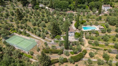 /international/fr/cabris-hh-15825811-cabris-provence-alpes-cote-d-azur-310100956419/