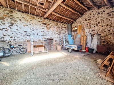 /international/fr/la-tourlandry-pays-de-la-loire-310108732042/