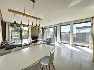 /international/fr/bandol-provence-alpes-cote-d-azur-310108307625/