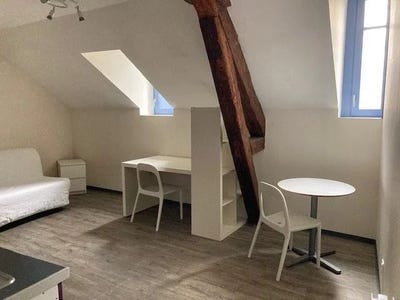 /international/fr/perigueux-aquitaine-310106715743/