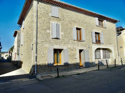 /international/fr/caumont-sur-durance-provence-alpes-cote-d-azur-310100824519/