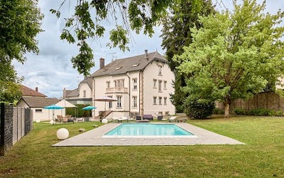 /international/fr/luxeuil-les-bains-franche-comte-310101336796/?lang=fr