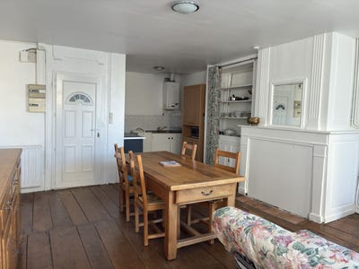 /international/fr/saint-leonard-de-noblat-limousin-310108599482/