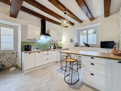 /international/fr/avoise-pays-de-la-loire-310105680527/
