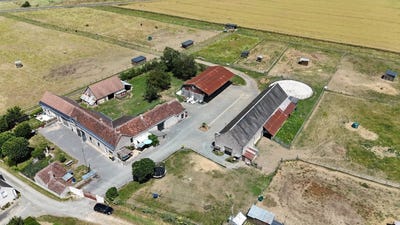 /international/fr/blere-centre-val-de-loire-310107774941/