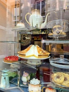 /international/fr/lannion-brittany-310103470236/?lang=th