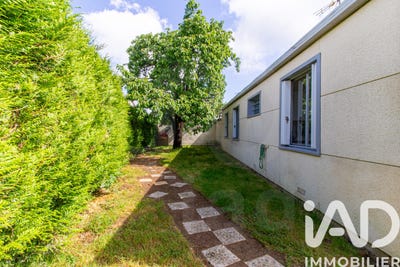 /international/fr/neuilly-sous-clermont-picardie-310107973587/