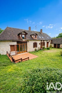 /international/fr/poilly-sur-tholon-burgundy-310104944604/