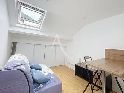 /international/fr/angers-pays-de-la-loire-310107493534/