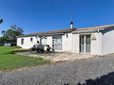 /international/fr/saint-romain-la-virvee-aquitaine-310108375535/?lang=de