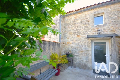 /international/fr/pisany-charente-310108950501/?lang=id