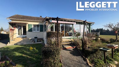 /international/fr/saint-saud-lacoussiere-aquitaine-310097959809/?lang=en