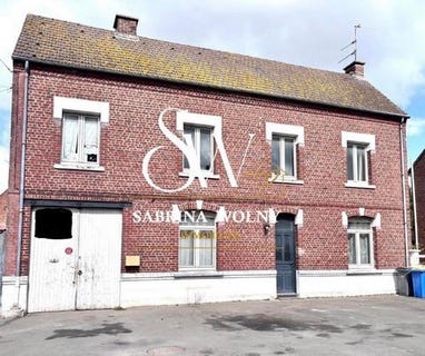 /international/fr/neuville-saint-vaast-calais-310108649232/