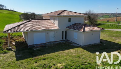 /international/fr/gensac-charente-310106415197/