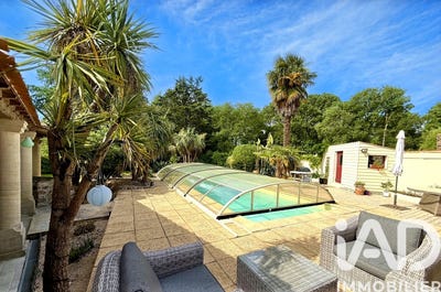 /international/fr/lege-pays-de-la-loire-310107766518/