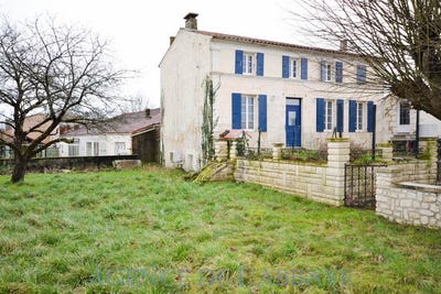 /international/fr/saint-savinien-charente-310107582713/