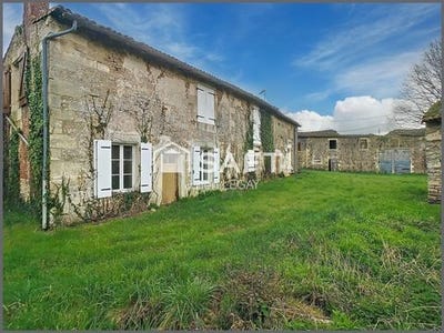 /international/fr/la-creche-charente-310103283538/