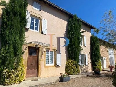 /international/fr/saint-christophe-en-brionnais-burgundy-120093495237/?lang=zh-cn