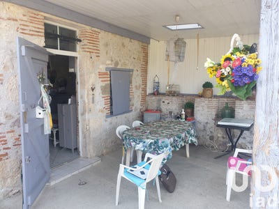 /international/fr/saint-leger-charente-310108948962/?lang=th