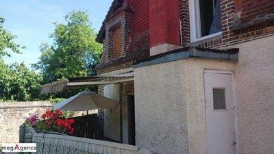 /international/fr/la-lande-sur-eure-la-basse-normandie-310100580471/
