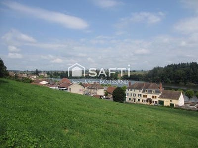 /international/fr/la-clayette-burgundy-310099949471/